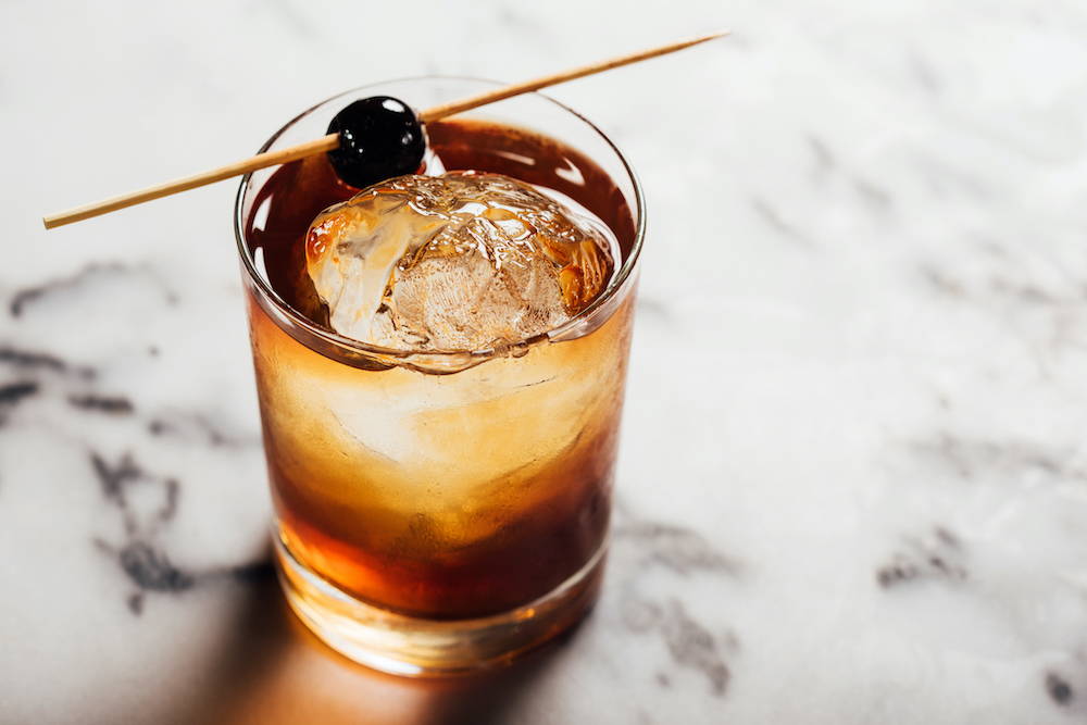 Classic Cocktails to Pair with Your Steak